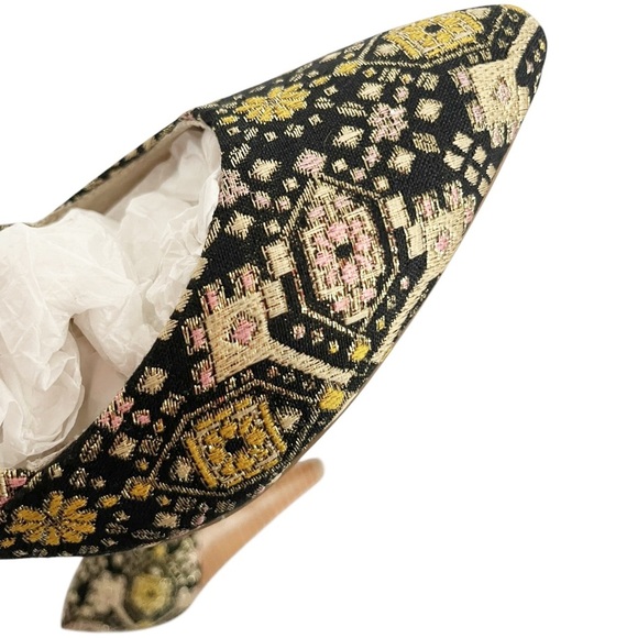 Anthropologie Seychelles Size 8 Great Beyond Brocade Metallic Print Pump Heels - Picture 4 of 9